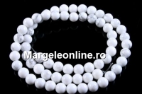 White howlite, round, 6.5mm