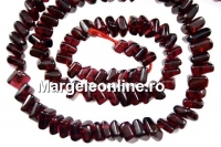 Margele granat rosu intens, pernuta taiata oblic, 5.5-6mm