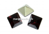 Swarovski, fancy chaton square, burgundy, 3mm - x10