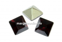 Swarovski, fancy chaton Square, burgundy, 3mm - x10