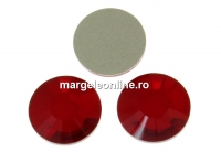 Swarovski, Concise cabochon, light siam, 11mm - x2