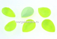 Ideal crystals, fancy picatura, neon yellow, 14x10mm - x2