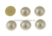 Ideal crystals, cabochon, beige, 8.5mm - x2