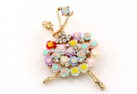 Brosa martisor, Balerina cu flori si cristale, 5.5x3.8cm - x1