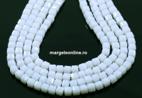 Sirag margele cristal, cub, alb alabaster, 4mm