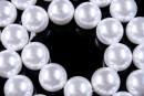 tip Mallorca pearls, round, white, 12mm