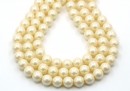 Preciosa pearl, pearlescent cream, 6mm - x100